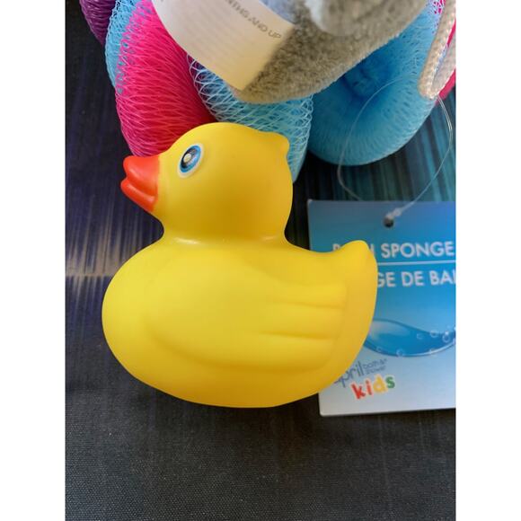 Bath Sponge & Rubber Duckie Bath Items Children Themed - Picture 2 of 4